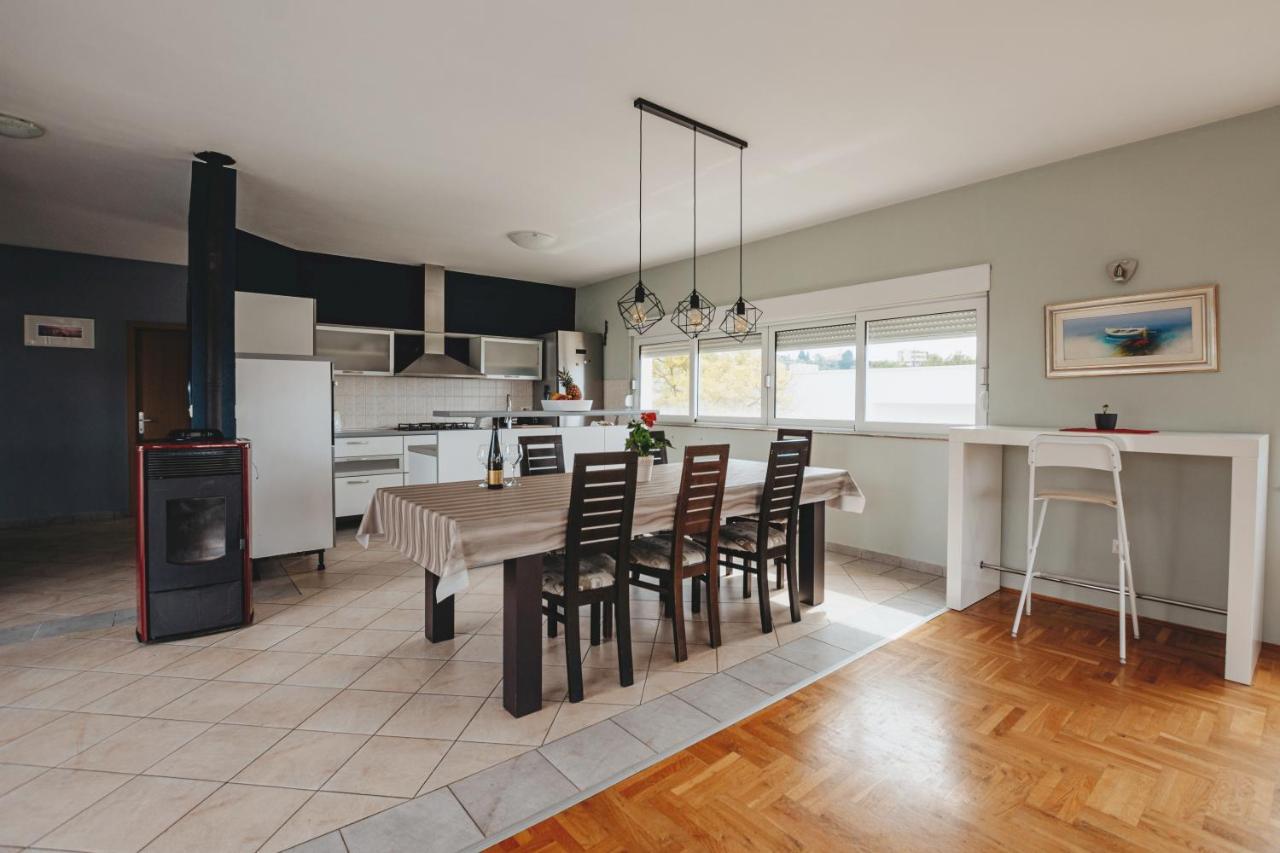 Apartment Villa Anna 자다르 외부 사진